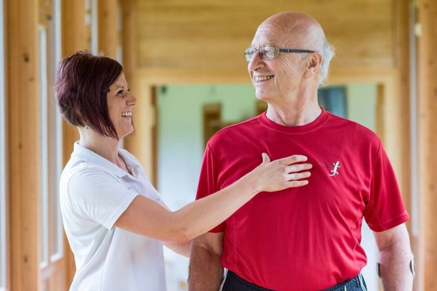 Anschlussheilbehandlung in der KIRINUS Alpenpark Klinik