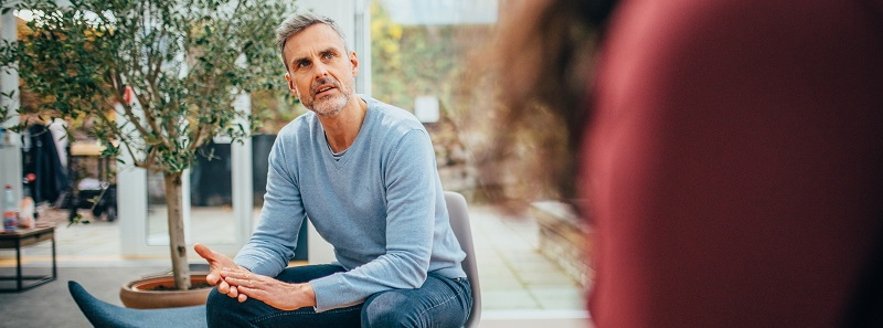 Ein Patient bei der Behandlung zur posttraumatischen Belastungsstörung