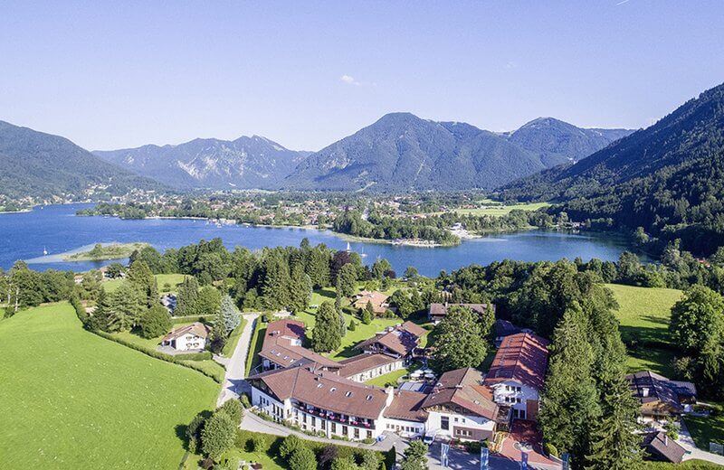 Luftaufnahme der KIRINUS Alpenpark Klinik