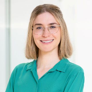 Portrait von Alexandra Hollerbach