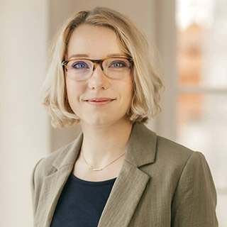 Porträt von Monika Hudler