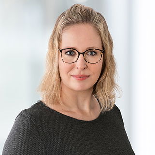 Portrait von Kathrin Weiss-Brummer