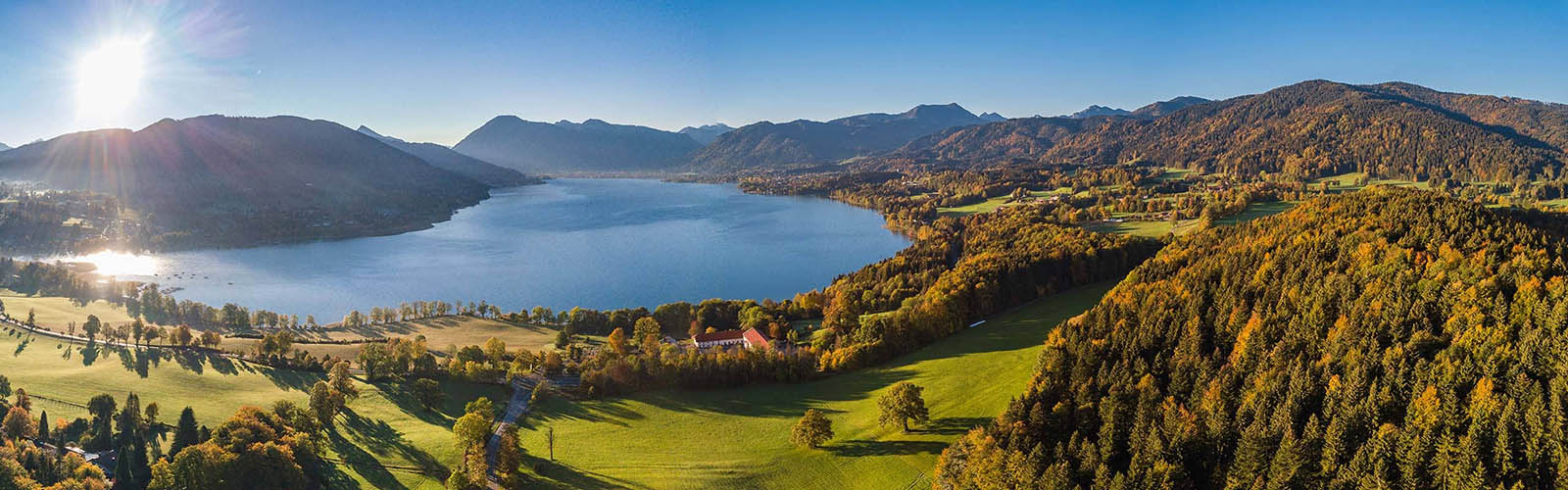 Landschaftsaufnahme des Tegernsees